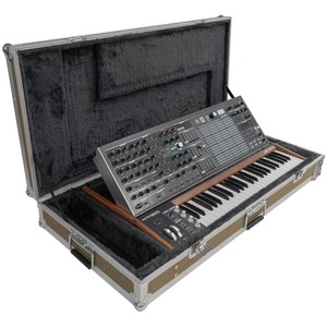 Аналоговый синтезатор Arturia MatrixBrute + Flight Case