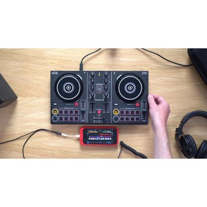 DJ контроллер Pioneer DDJ-200