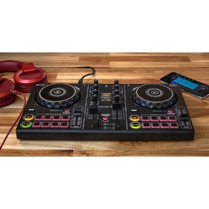 DJ контроллер Pioneer DDJ-200