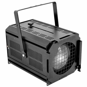 Прожектор театральный автоматизированный Showlight THEATRE SPOT 2000PC