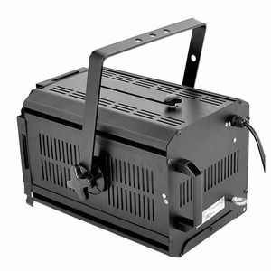 Прожектор театральный автоматизированный Showlight THEATRE SPOT 2000PC