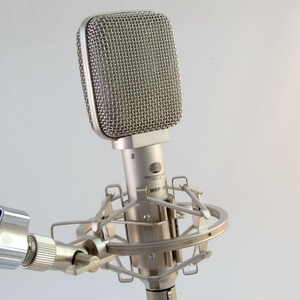 Микрофон студийный ленточный Recording Tools MRP-01