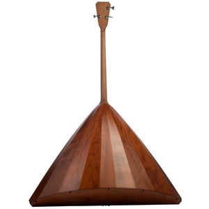 Балалайка контрабас Doff BCM