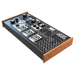 Аналоговый синтезатор Dreadbox Nyx V2