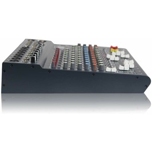 Аналоговый микшер STUDIOMASTER CLUB XS12