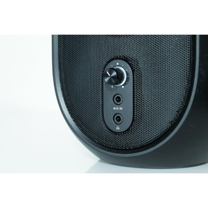 Студийный монитор активный JBL J104