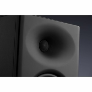 Студийный монитор активный PreSonus Eris E8 XT