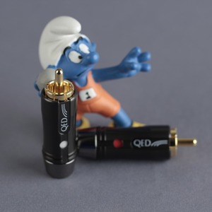Разъем RCA (Папа) QED (P-QEDRAEVRCA/10W) Reference Audio Evolution RCA Plug White