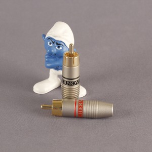 Разъем RCA (Папа) Tchernov Cable RCA Plug Junior Red