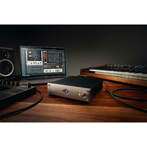 Плата DSP внешняя UNIVERSAL AUDIO UAD-2 Satellite Thunderbolt 3 OCTO Core