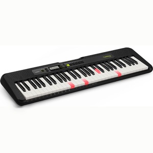 Компактный синтезатор Casio LK-S250