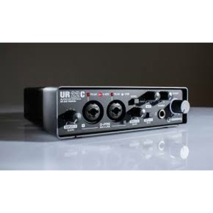 Внешняя звуковая карта с USB Steinberg UR22C