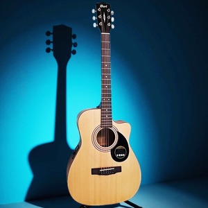 Электроакустическая гитара Cort AF515CE-OP