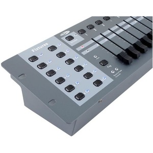 DMX контроллер Showtec SM-8/2