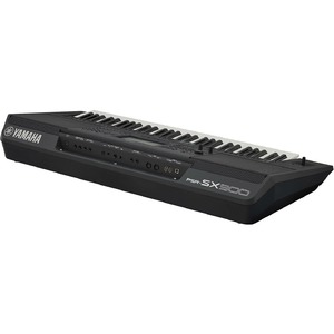 Цифровой синтезатор Yamaha PSR-SX900