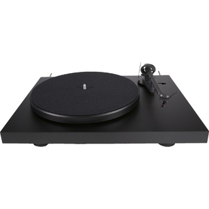 Проигрыватель винила Pro-Ject DEBUT III DC BLACK OM5e