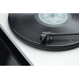 Проигрыватель винила Pro-Ject PRIMARY E PHONO WHITE OM NN UNI