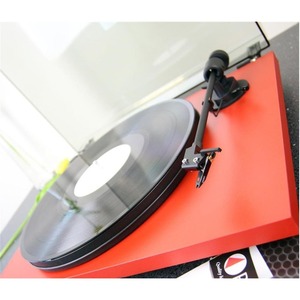 Проигрыватель винила Pro-Ject PRIMARY RED OM5e