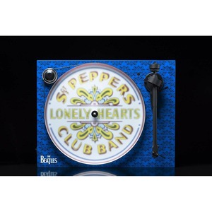 Проигрыватель винила Pro-Ject ESSENTIAL III OM10 SGT. PEPPER