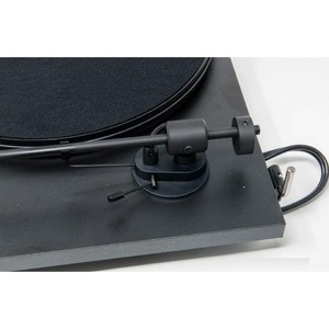 Проигрыватель винила Pro-Ject PRIMARY E BLACK OM NN
