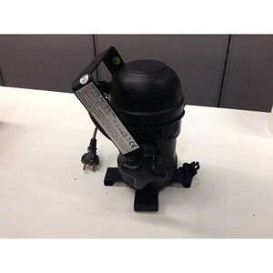 Прожектор PAR LED Showtec CDM Par 35 Black