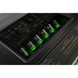Усилитель предварительный McIntosh C2700