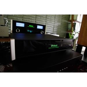 Сетевой плеер McIntosh MS500