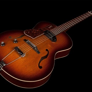 Гитара леворукая Godin 037728 5th Avenue Kingpin P90 Cognac Burst