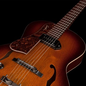 Гитара леворукая Godin 037728 5th Avenue Kingpin P90 Cognac Burst