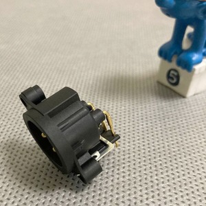 Терминал XLR (Папа) Neutrik NC3MAAH