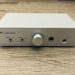 Усилитель для наушников транзисторный Musical Fidelity V90 HPA Silver