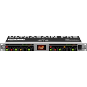Микрофонный предусилитель Behringer MIC2200 V2