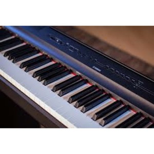 Пианино цифровое Yamaha P-121B