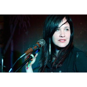 Вокальный микрофон (динамический) Telefunken M80 CHERRY