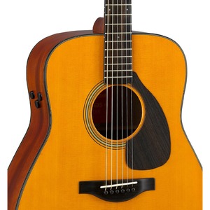 Электроакустическая гитара Yamaha FGX5