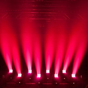 Прожектор полного движения LED Stage4 microWASH 4x18