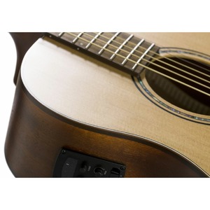 Электроакустическая гитара BATON ROUGE X11LS/FE