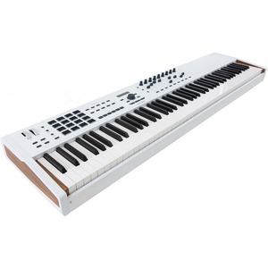 Миди клавиатура Arturia KeyLab 88 MKII Bundle
