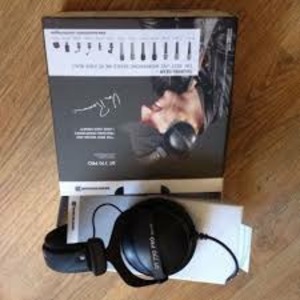 Наушники мониторные классические Beyerdynamic DT 770 PRO 250 Ohm