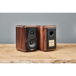 Полочная акустика Sonus Faber Minima Amator II Walnut