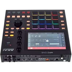 Семплер Akai Pro MPC ONE