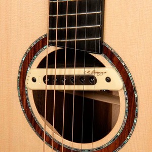 Электроакустическая гитара Cort Cut Craft Limied w case NAT