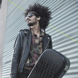 Наушники внутриканальные классические Shure SE215DYWH+UNI-EFS