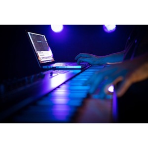 Миди контроллер Arturia KeyLab 88 MKII Black Edition