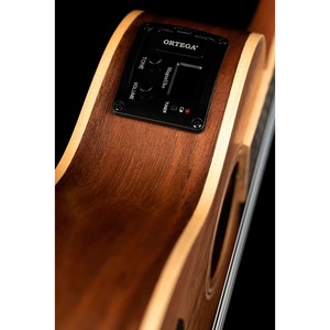 Укулеле Ortega RUWN-CE