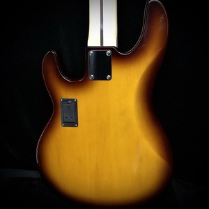 Бас-гитара Vintage V965TSB