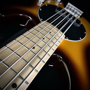 Бас-гитара Vintage V965TSB