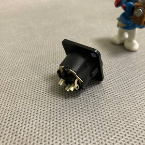 Терминал XLR (Папа) Neutrik NC3MD-LX-BAG