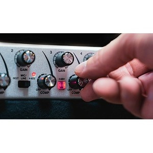 Микрофонный предусилитель TASCAM SERIES 8p Dyna 8