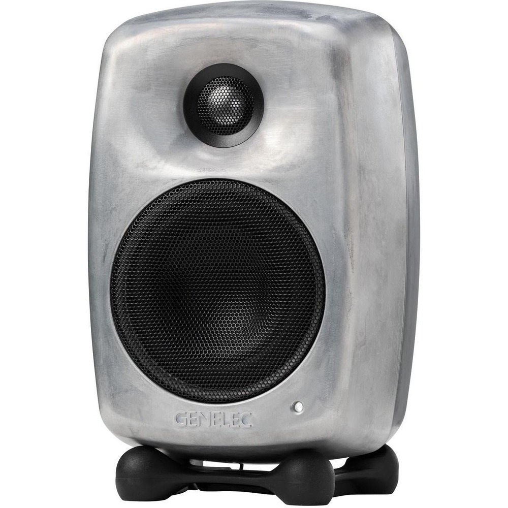 Студийный монитор активный Genelec 8020DRwM